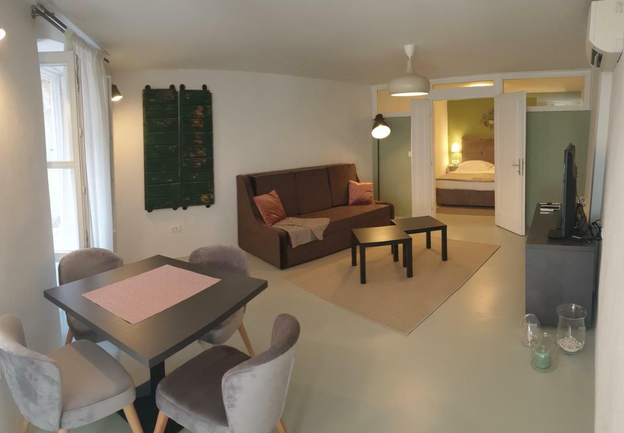Apartment Adriatico Eterno 2 Rovinj Exterior photo